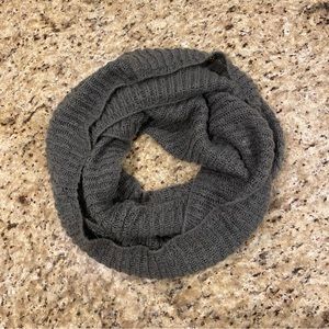 Charlotte Russe Gray Knit Infinity Scarf